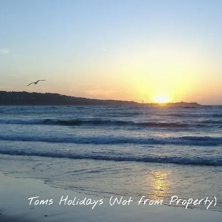 C33 Silver Spray, Riviere Towans Holiday home